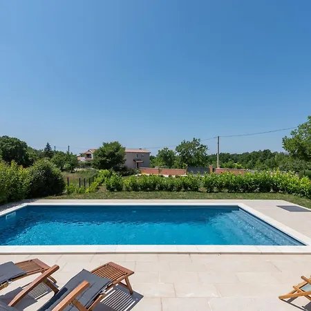 Holiday home Tola By Interhome *