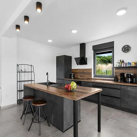 Tola By Interhome 펜션